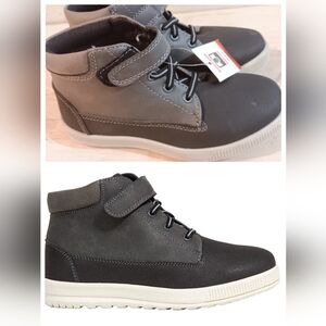 Deer Stags Kids' Niles Hybrid Fashion Sneaker Boot in Black Grey